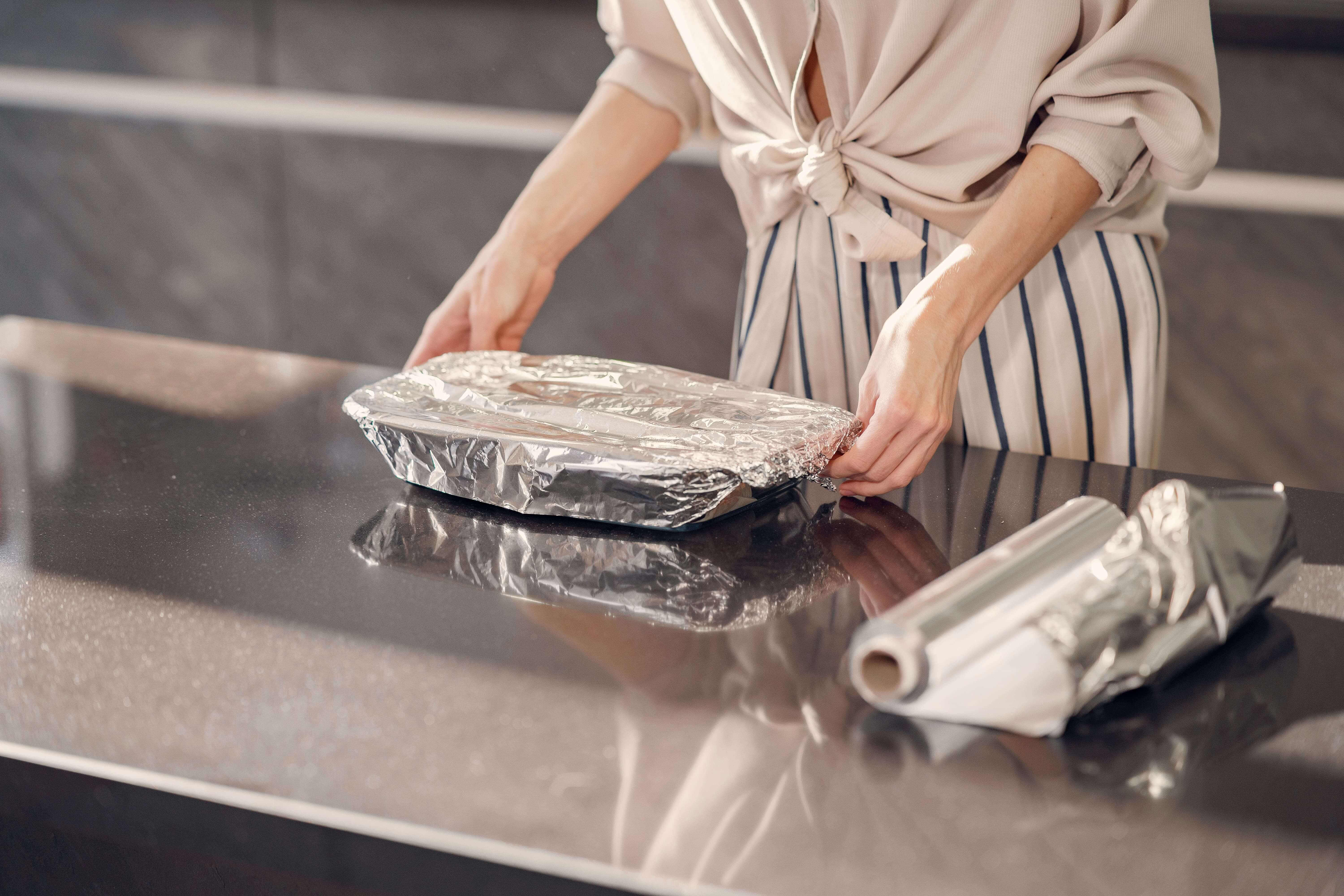 6 Mind-Blowing Hacks and Unconventional Uses of Aluminum Foil